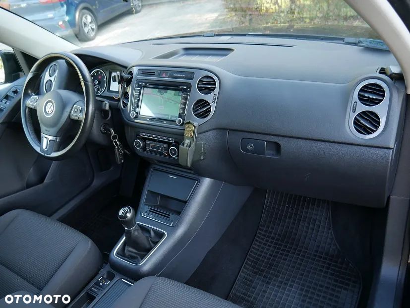 Volkswagen Tiguan - 6