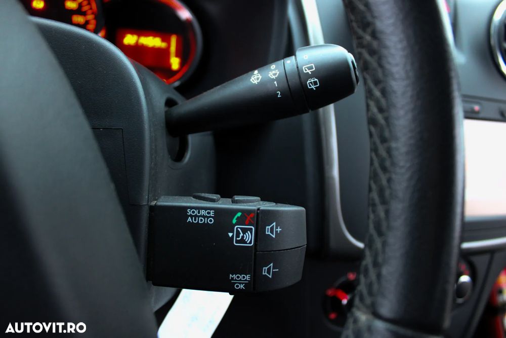 Dacia Sandero 0.9 TCe Prestige - 23