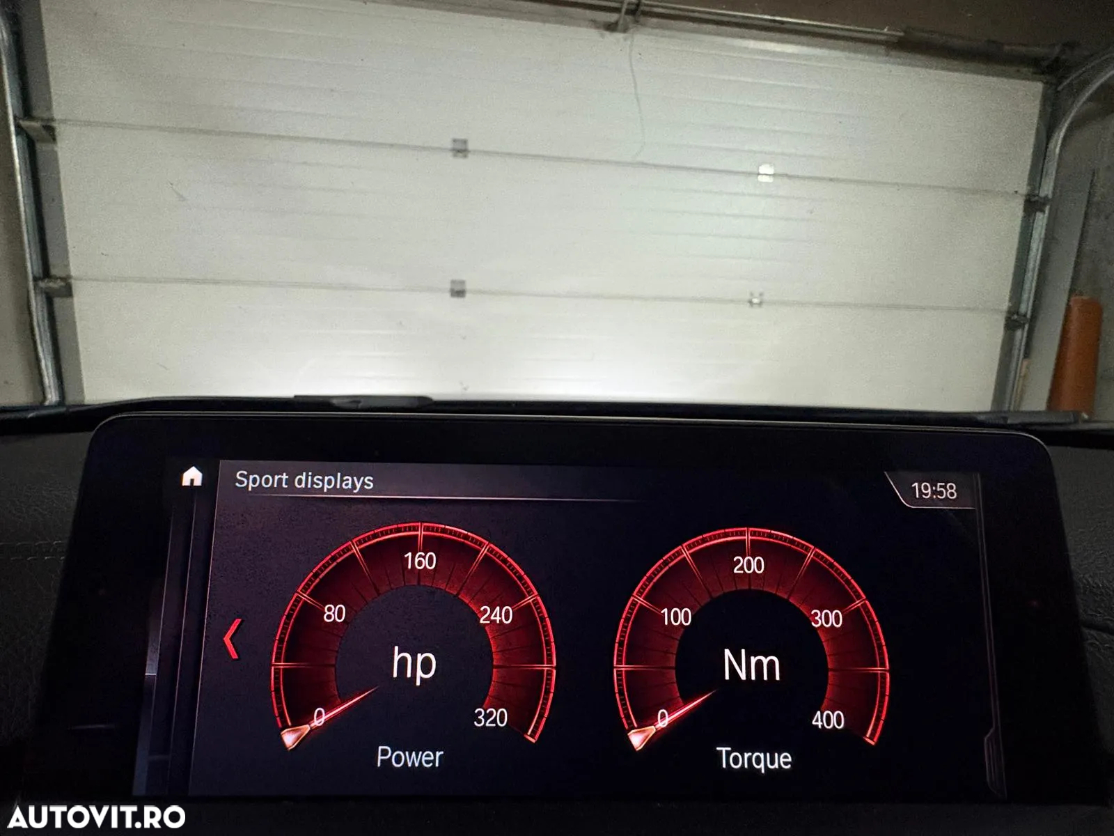 BMW Seria 3 330i xDrive AT Sport Line Shadow - 32