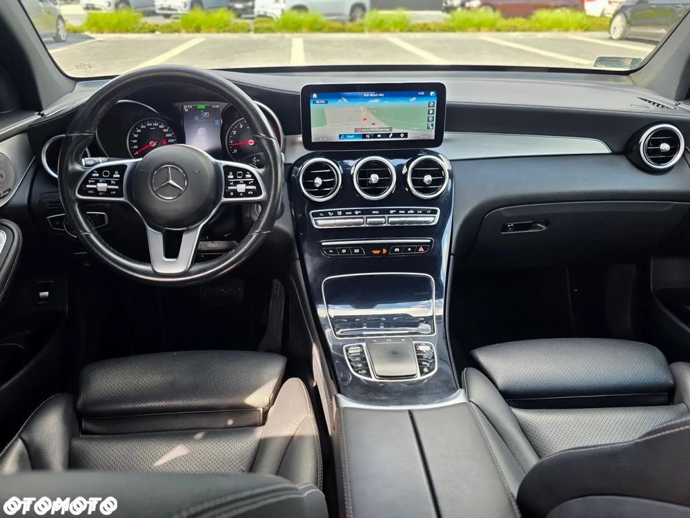 Mercedes-Benz GLC 200 4Matic 9G-TRONIC AMG Line - 18