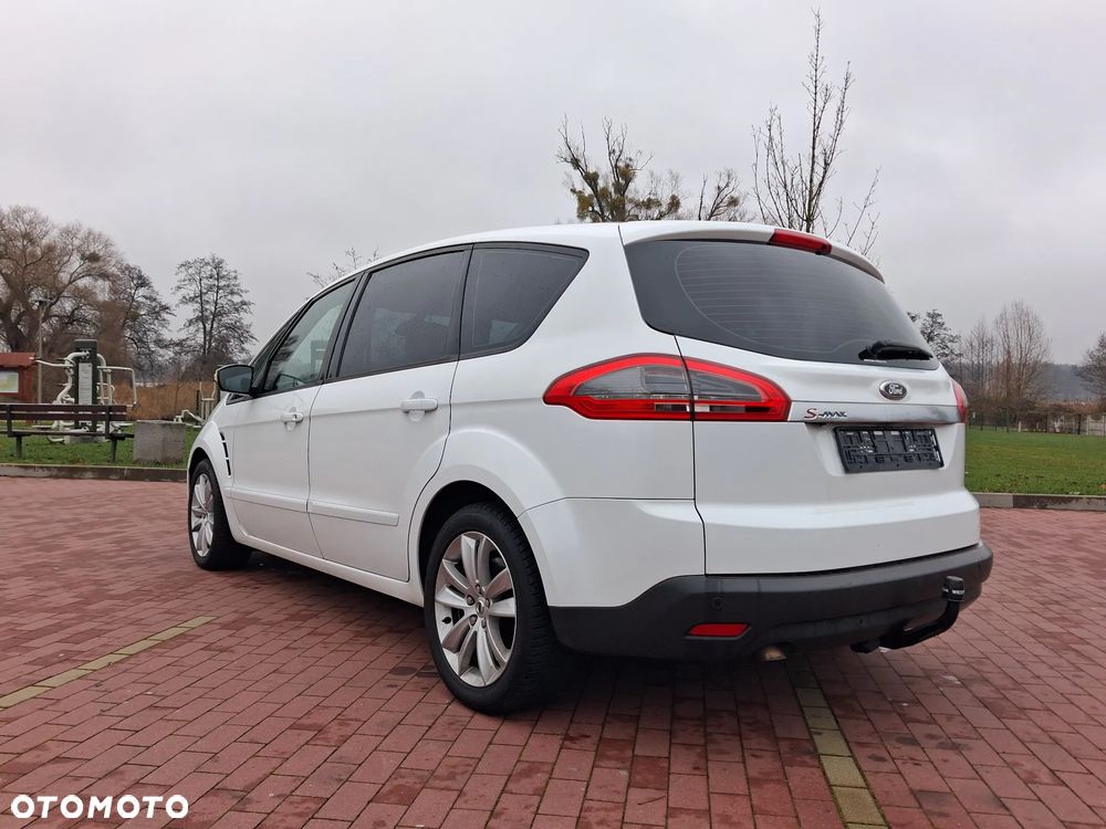 Ford S-Max 2.0 TDCi DPF Business Edition - 4