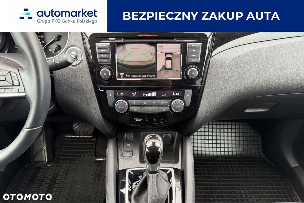Nissan Qashqai 1.3 DIG-T N-Connecta DCT - 19