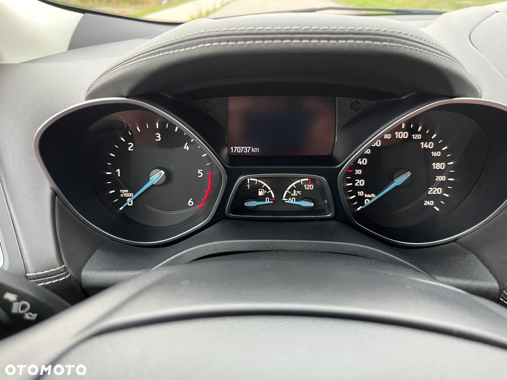 Ford Kuga Vignale 2.0 TDCi AWD - 6