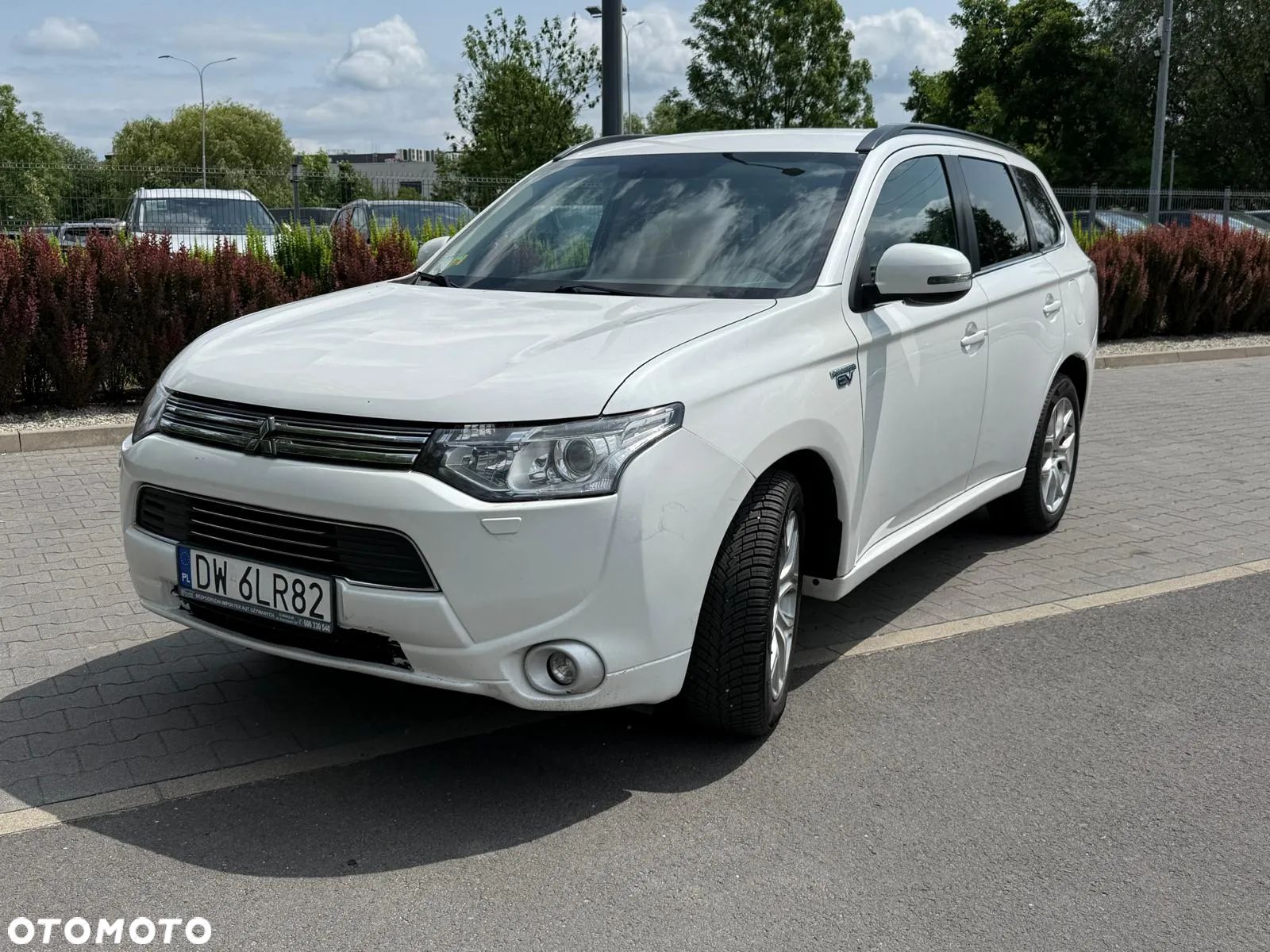 Mitsubishi Outlander PHEV Instyle NAVI - 1