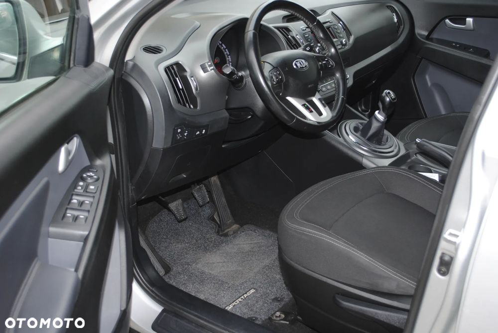 Kia Sportage 1.7 CRDI 2WD Attract - 16