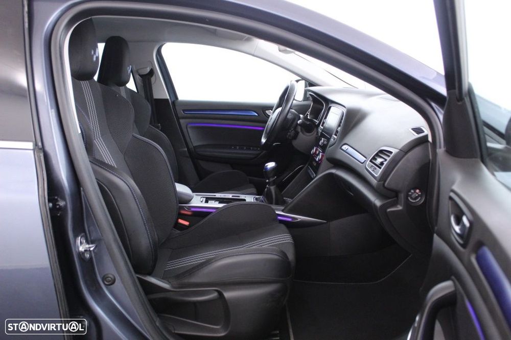 Renault Mégane Sport Tourer 1.5 Blue dCi GT Line - 13