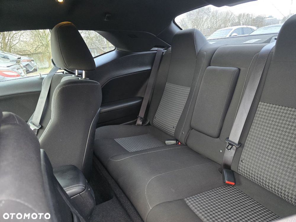 Dodge Challenger - 18