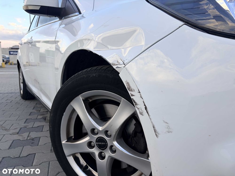 Ford Focus 1.6 EcoBoost Trend - 19