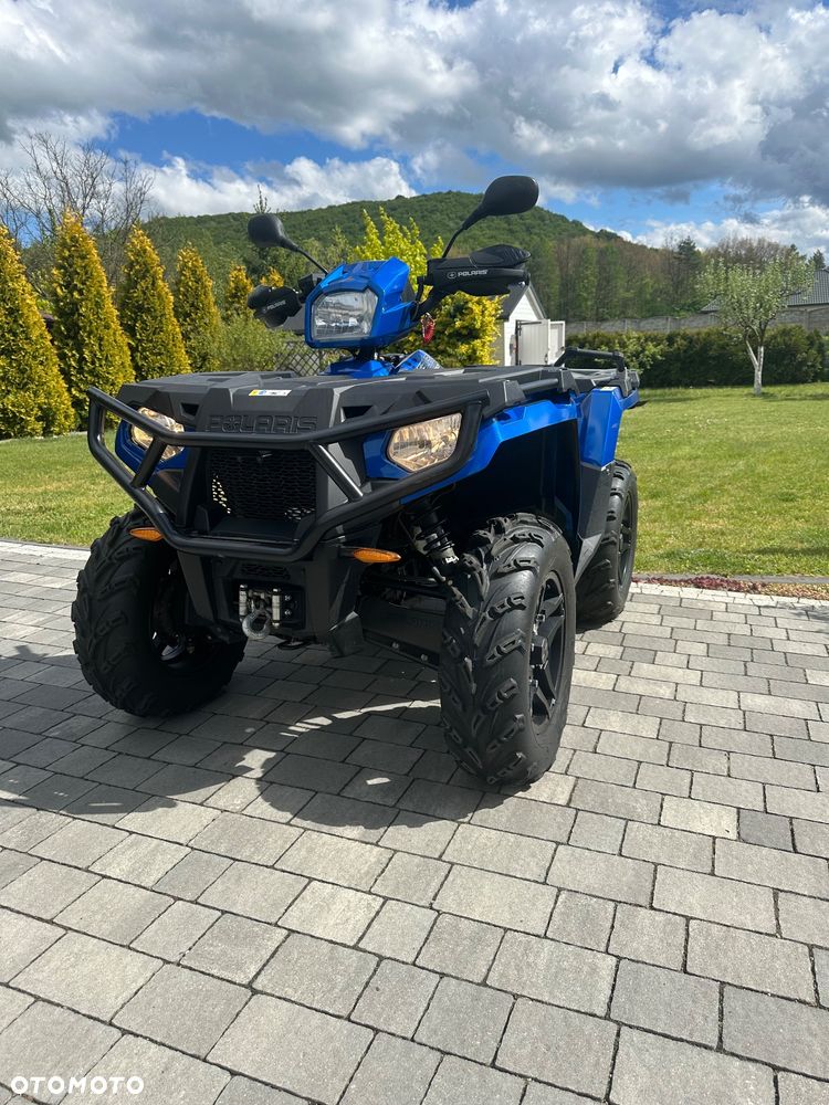 Polaris Sportsman - 1