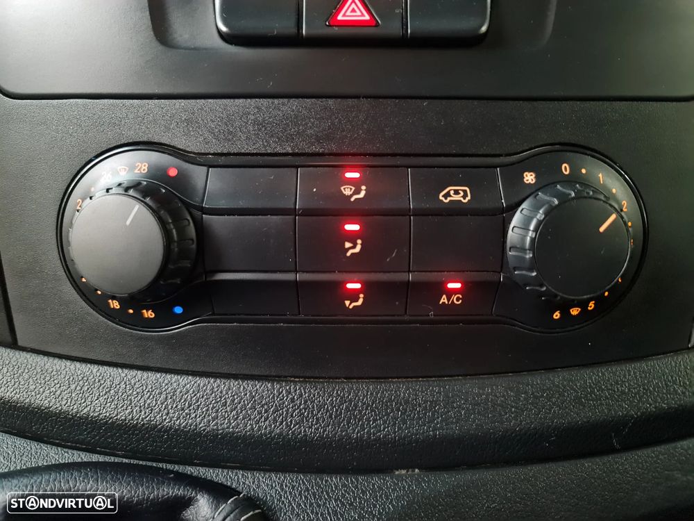 Mercedes-Benz VITO 111CDI LONGA | C/IVA DEDUTÍVEL - 16