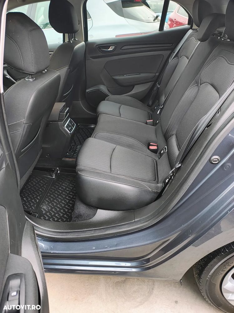 Renault Megane BLUE dCi 115 BUSINESS EDITION - 23