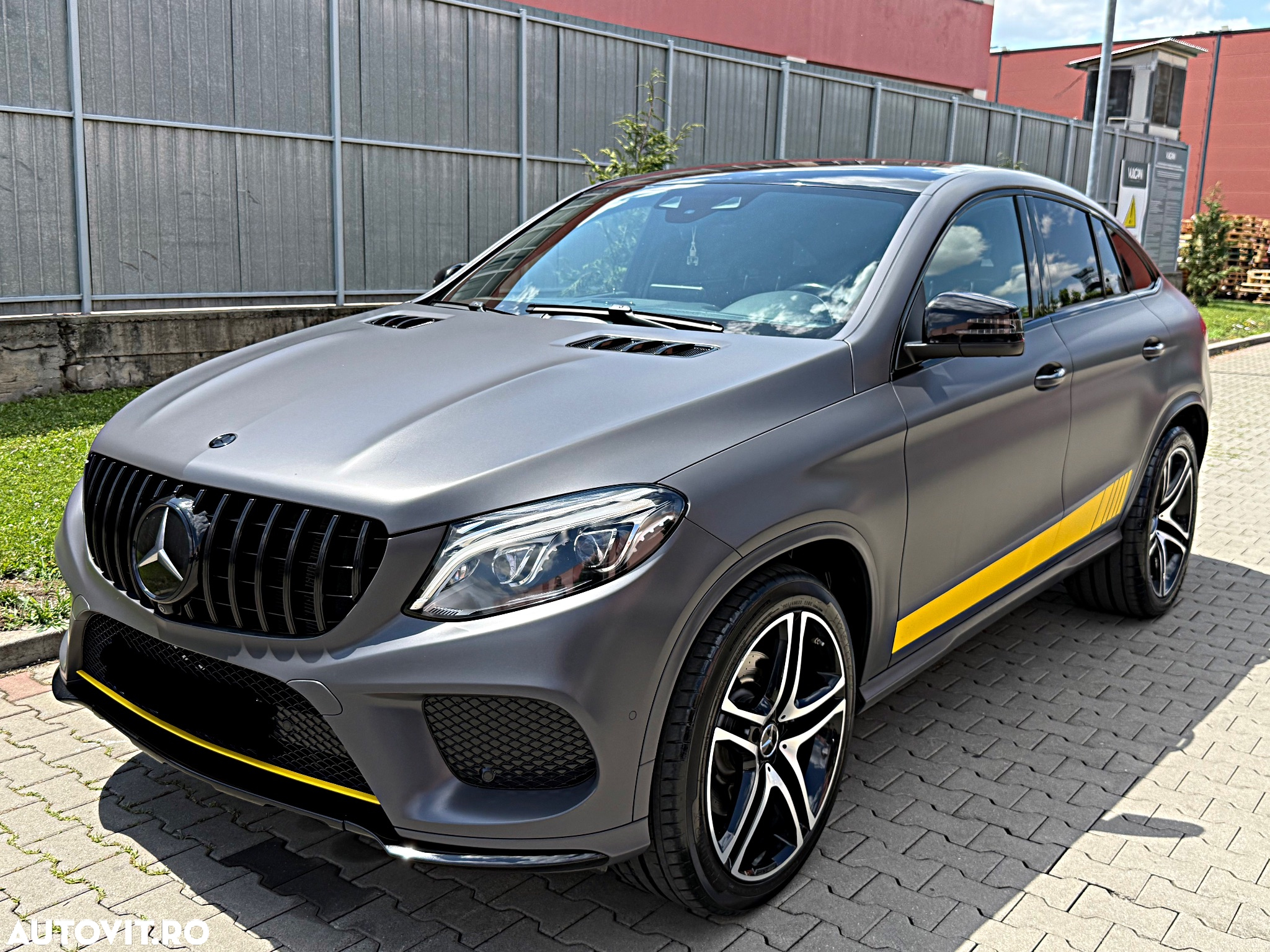 Mercedes-Benz GLE Coupe 43 AMG 4MATIC - 2
