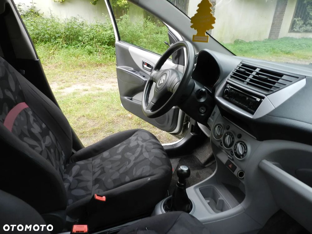 Suzuki Alto - 10