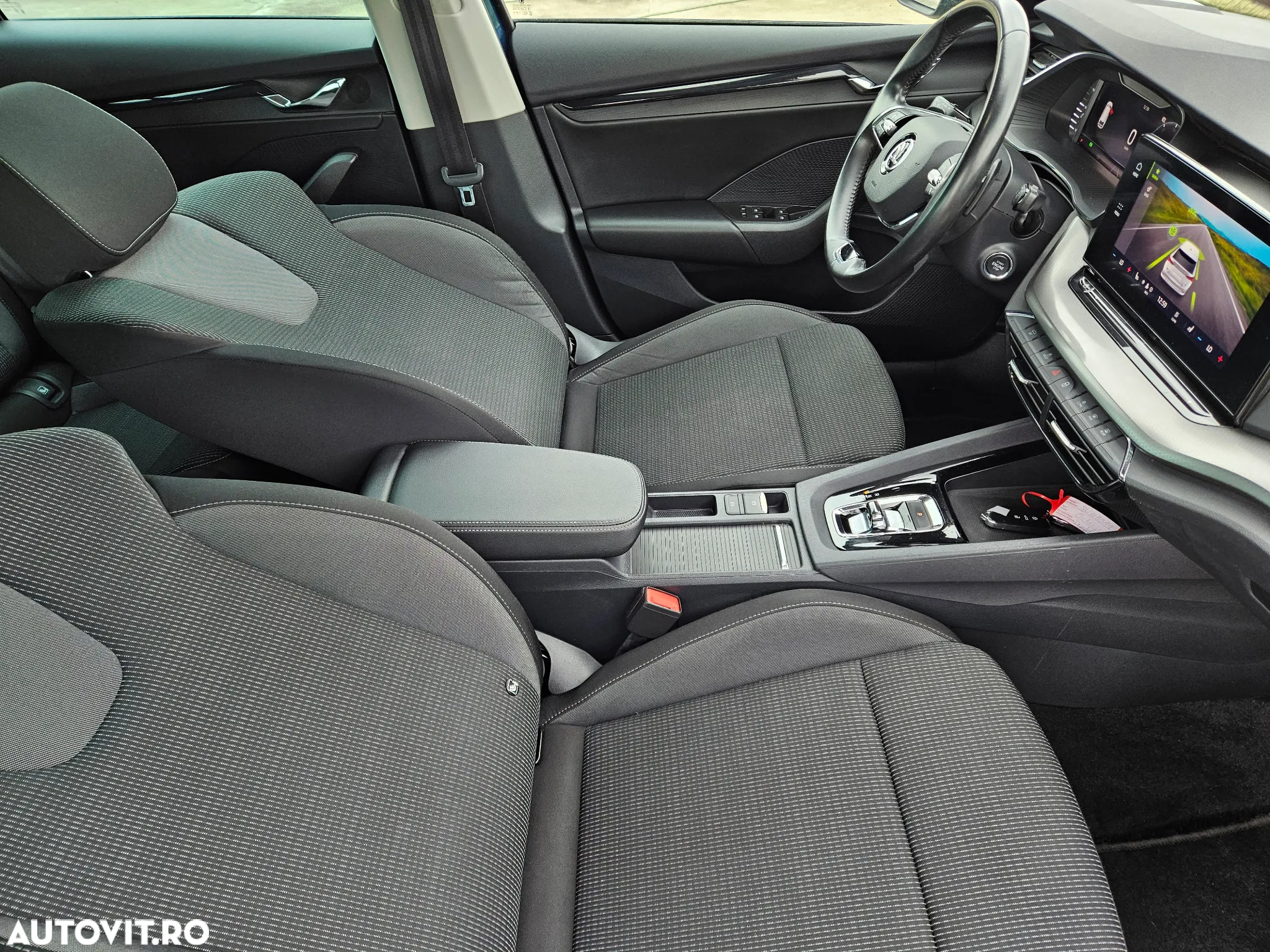 Skoda Octavia 2.0 TDI DSG First Edition - 19