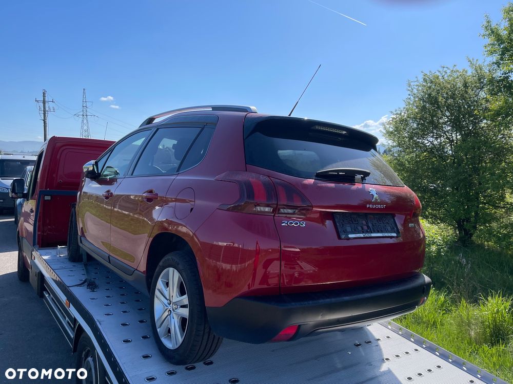 Peugeot 2008 1.6 BlueHDi Style - 3