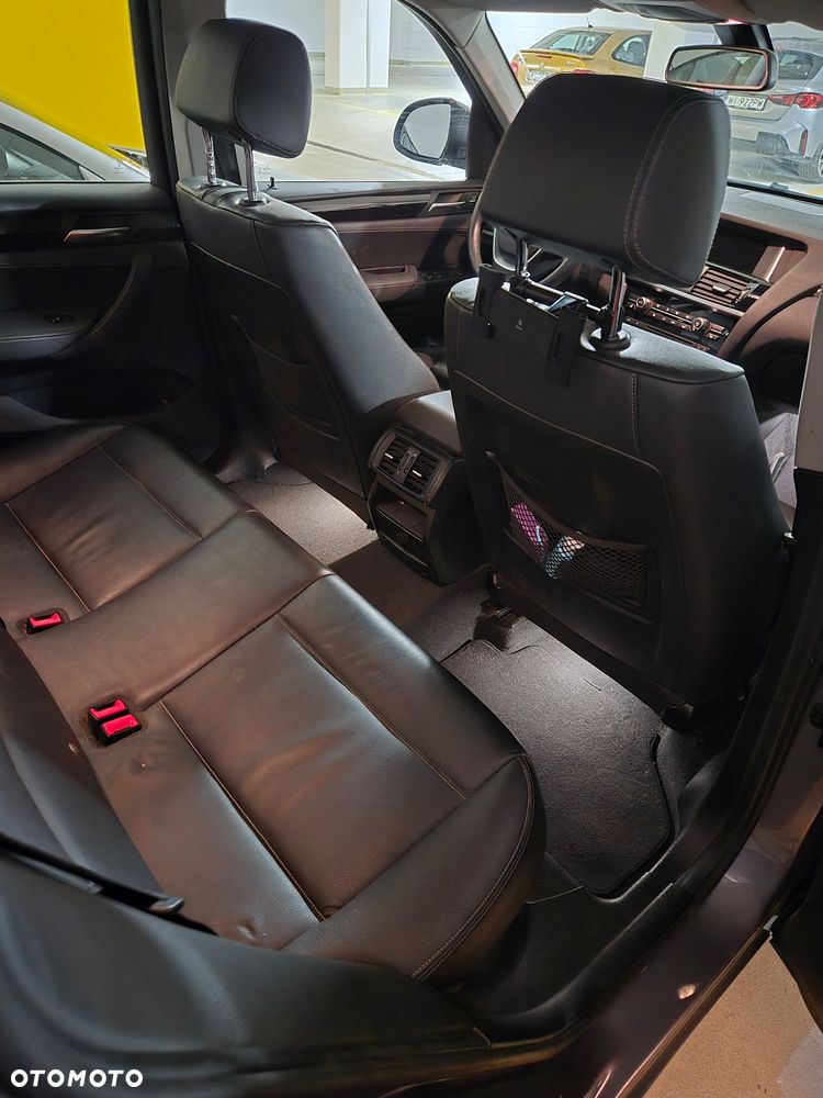 BMW X3 xDrive20d xLine - 14
