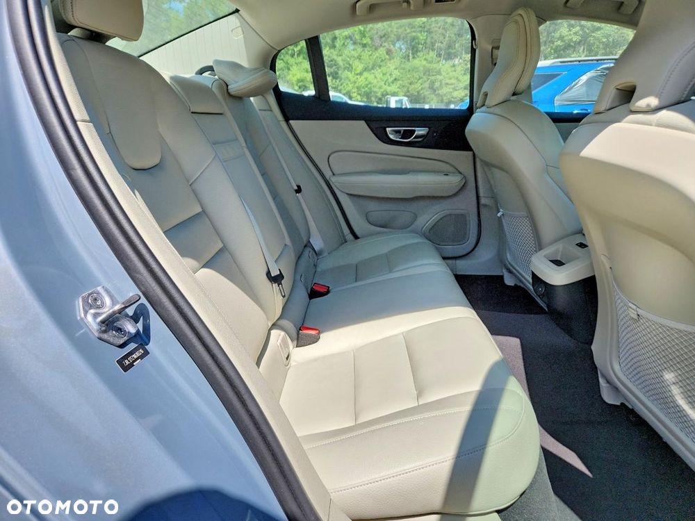 Volvo S60 T5 AWD Inscription - 6