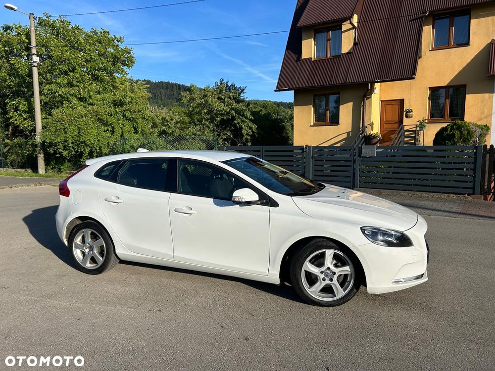 Volvo V40 D2 Kinetic - 1