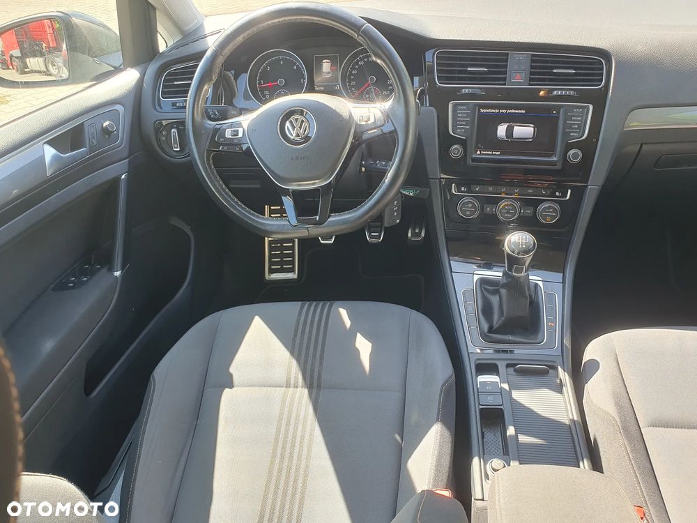 Volkswagen Golf 1.6 TDI 4Motion BlueMotion Technology Allstar - 12