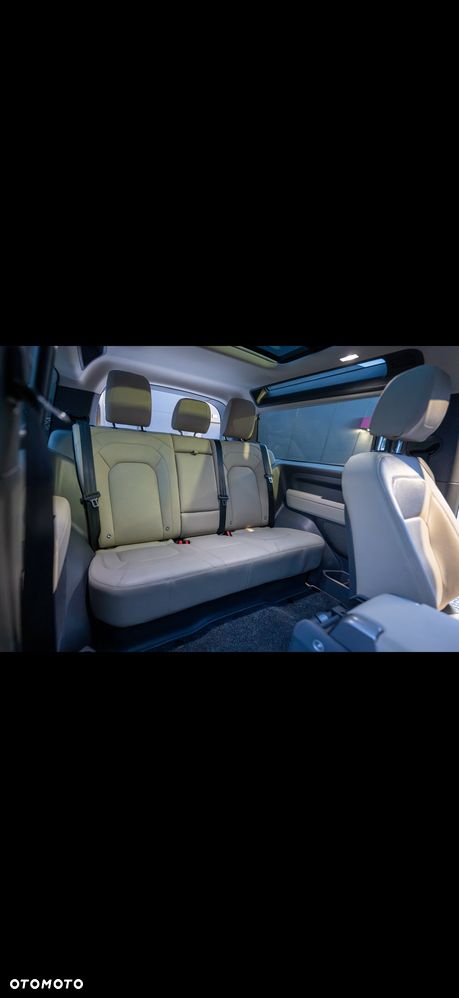 Land Rover Defender 3.0 D250 mHEV XS Edition - 13