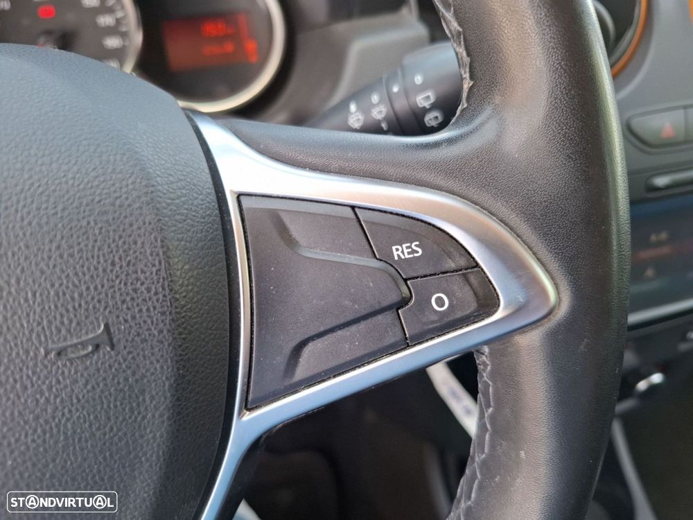 Dacia Duster 1.2 TCe SL Explorer - 17