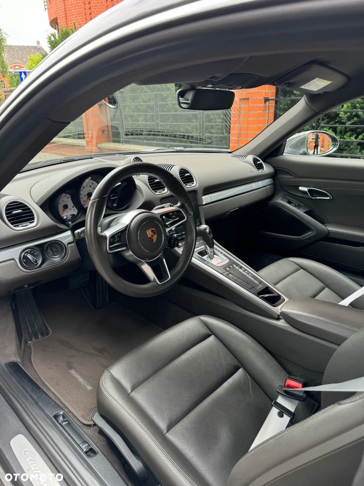 Porsche 718 Cayman PDK - 36