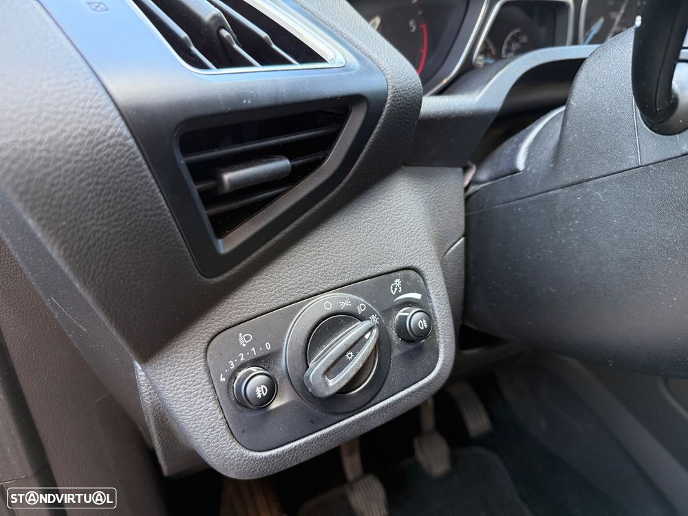 Ford C-Max 1.5 TDCi Titanium S/S - 17