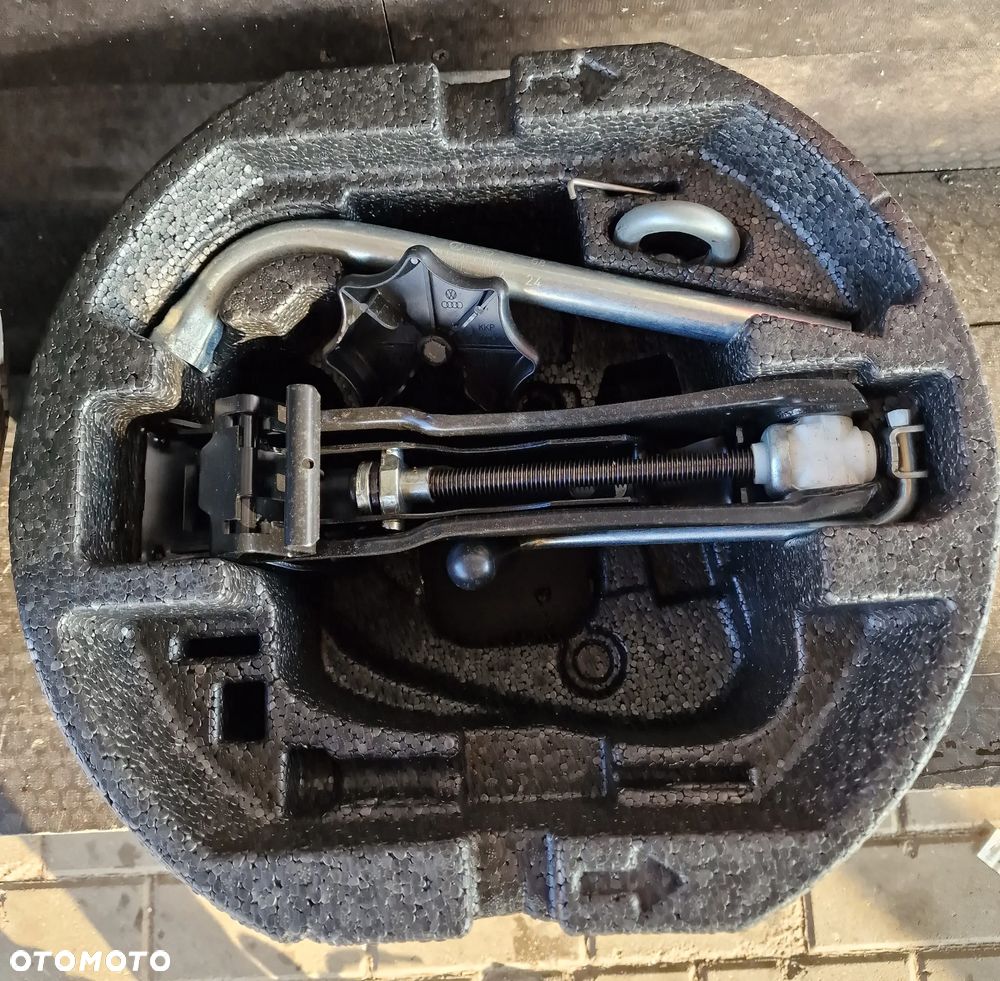 KOŁO ZAPASOWE DUNLOP 165/70 R14 14" + WKŁAD ZESTAW NAPRAWCZY SKODA FABIA I - 7