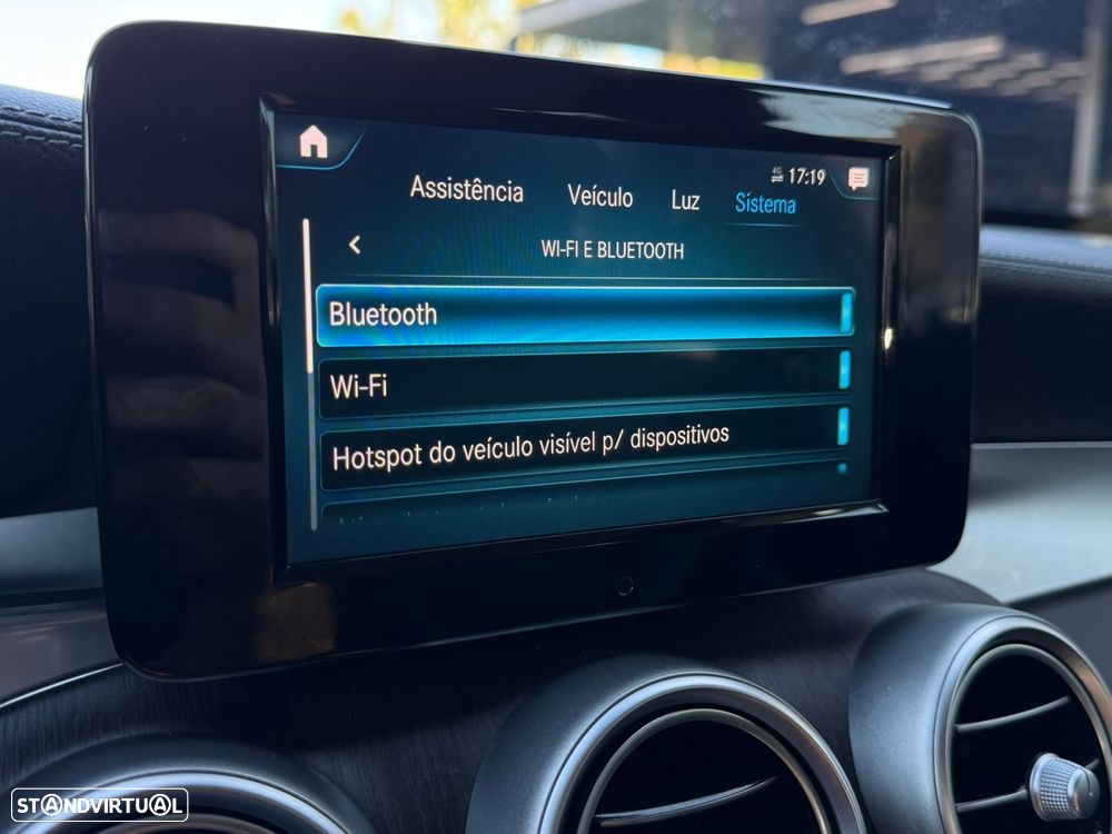 Mercedes-Benz GLC 300 d 4Matic - 48