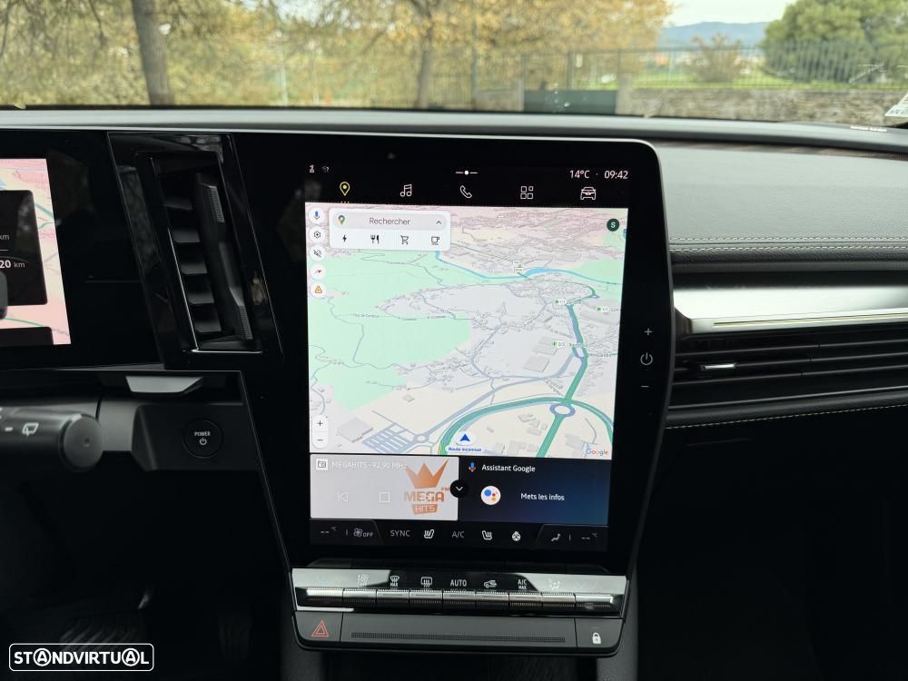 Renault Mégane E-Tech EV60 Iconic - 26