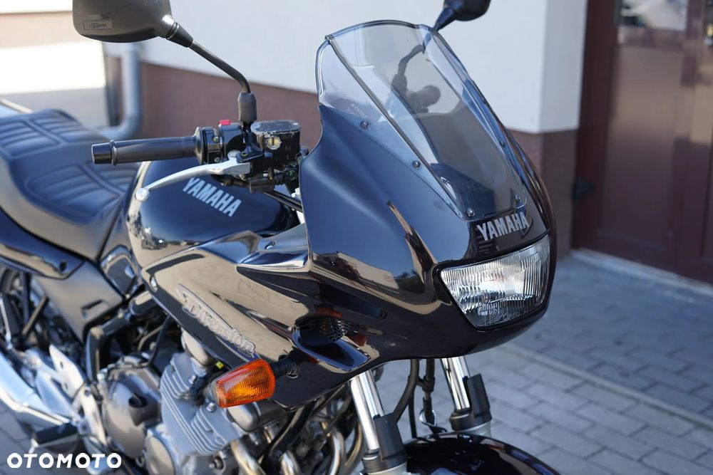 Yamaha XJ - 15