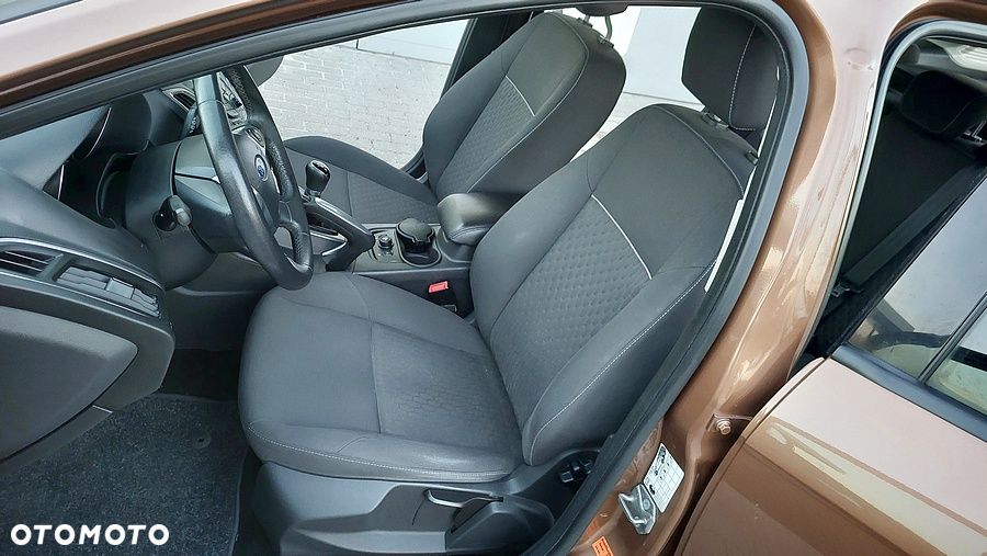 Ford Focus 1.0 EcoBoost Start-Stopp-System Champions Edition - 16