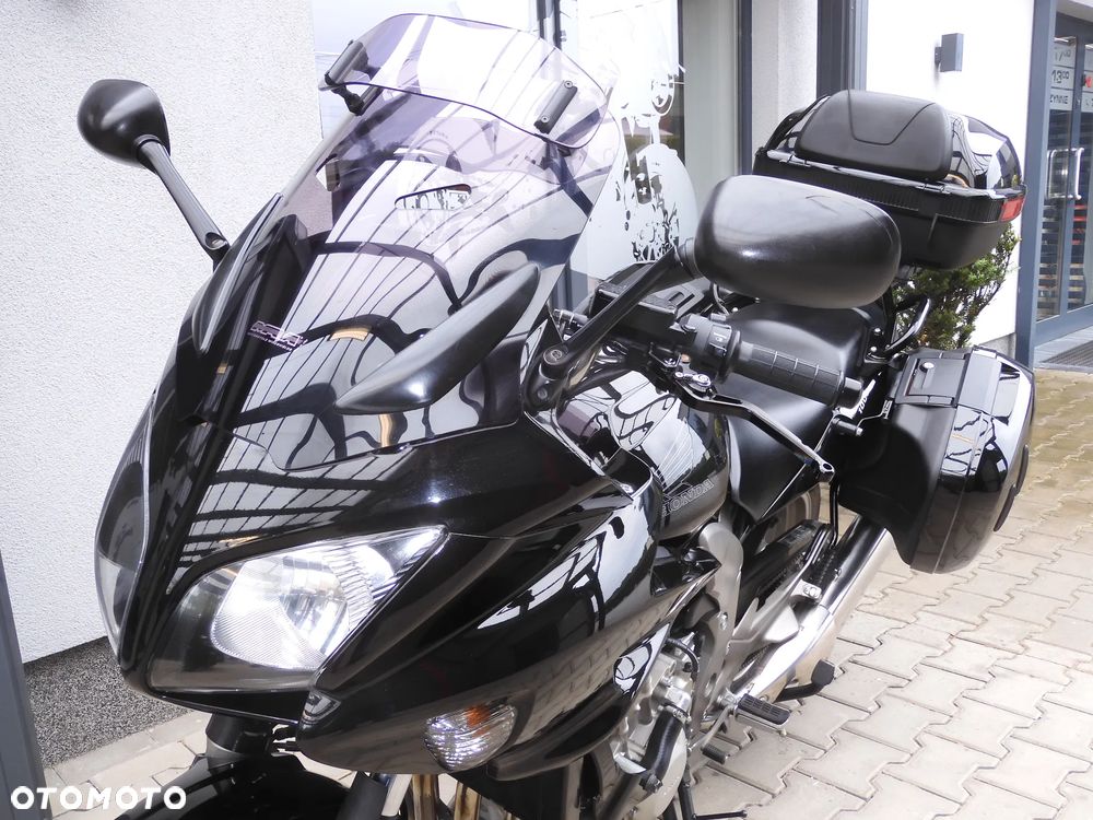 Honda CBF - 22