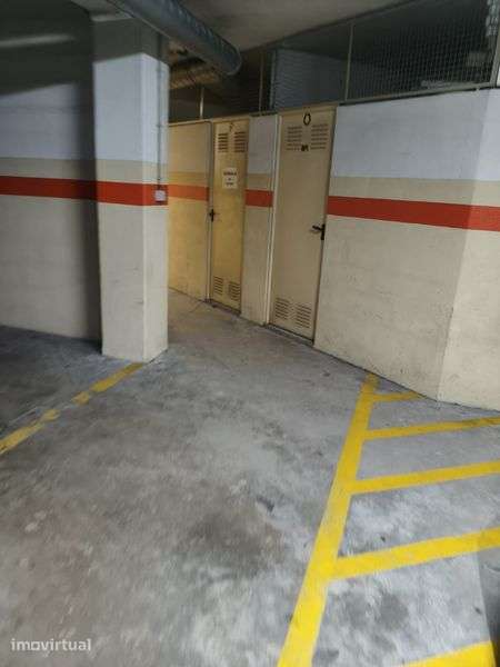 Arrecadação mini armazém box Av carvalha Rio Tinto - Grande imagem: 5/7