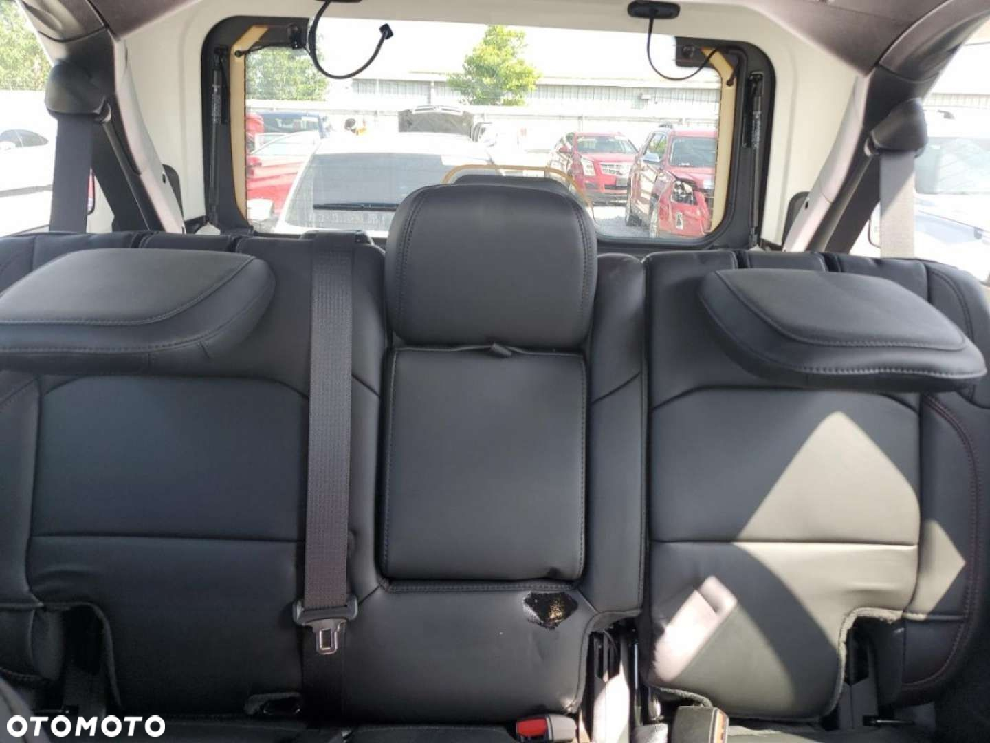 Jeep Wrangler - 11