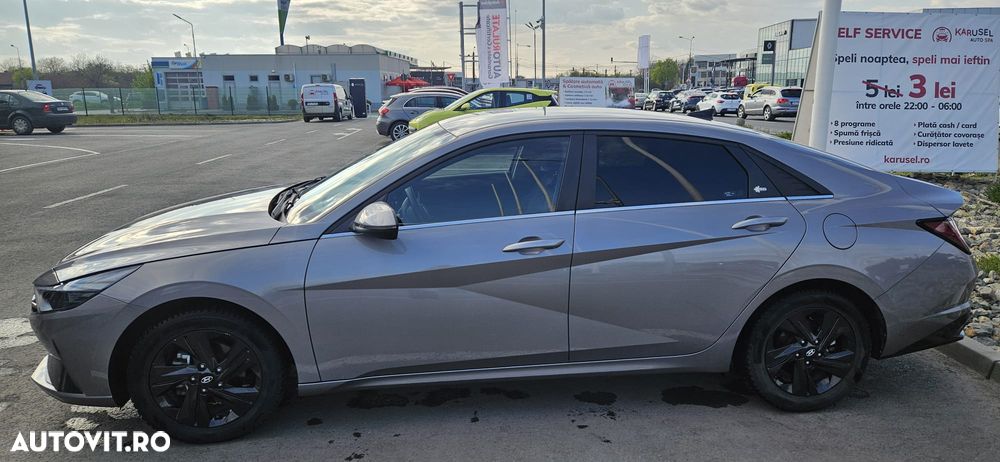 Hyundai Elantra 1.6 l 123 CP CVT Highway - 4