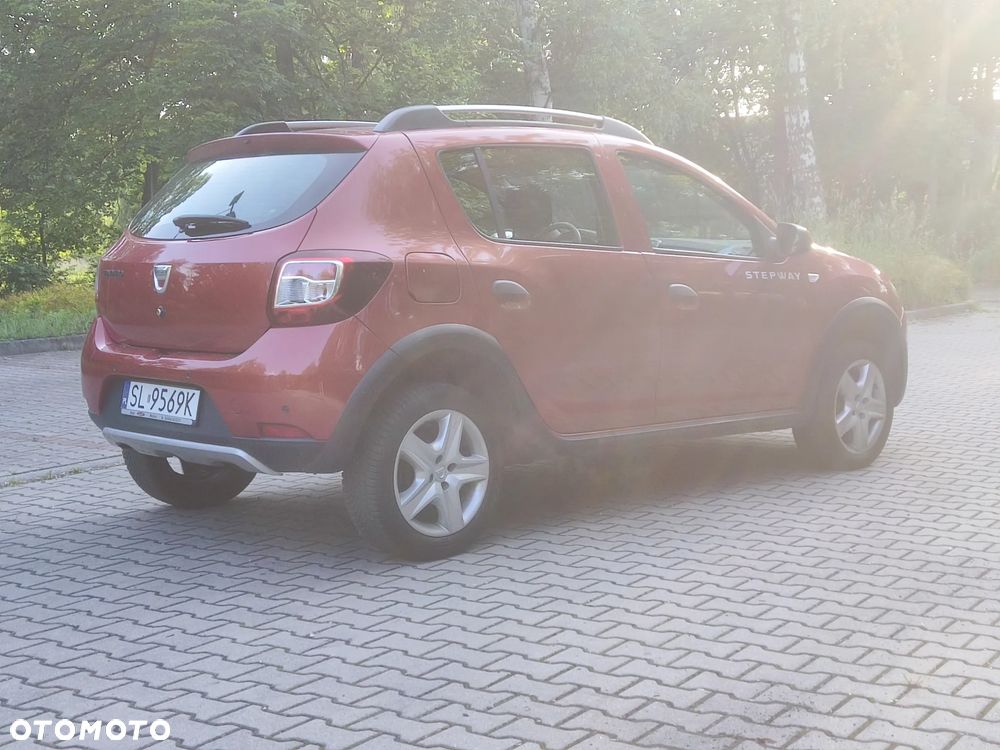Dacia Sandero Stepway TCe 90 (S&S) Prestige - 8