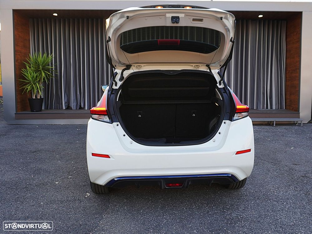 Nissan Leaf 40 kWh 2.ZERO Edition - 9