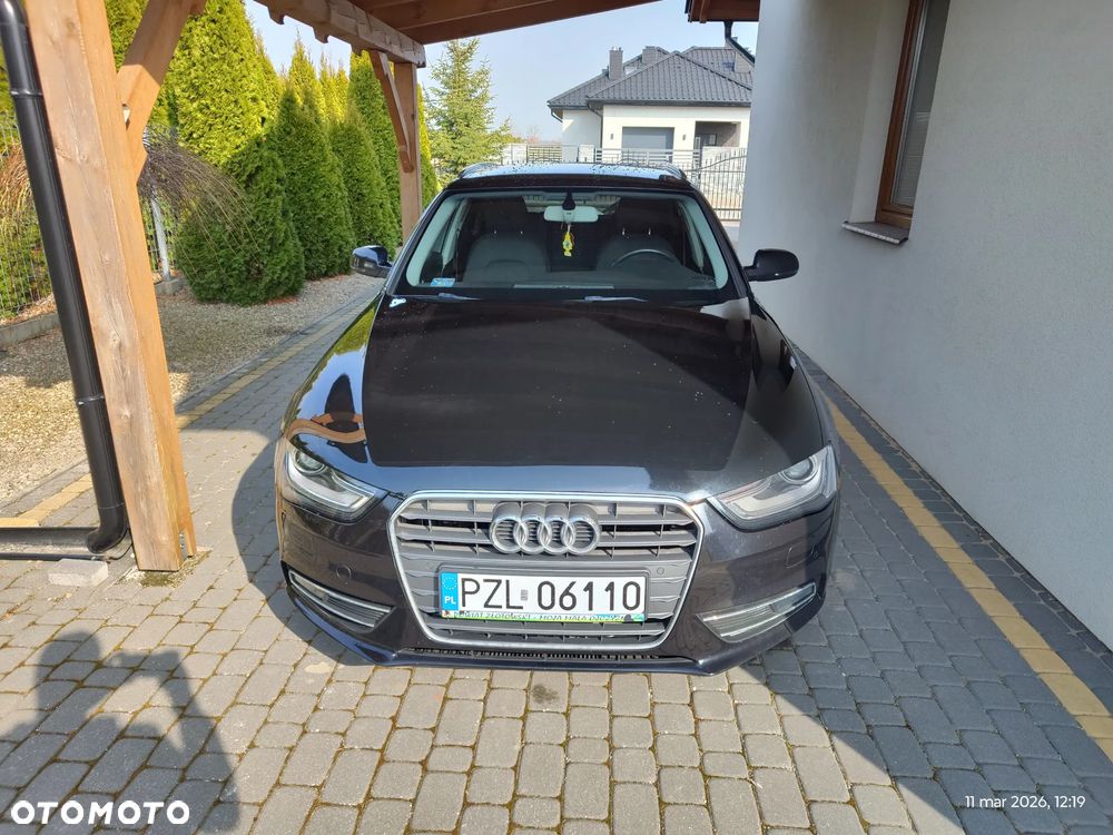 Audi A4 Avant 2.0 TDI - 1