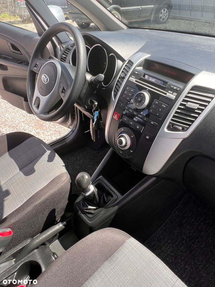 Kia Venga 1.4 CVVT Attract - 10