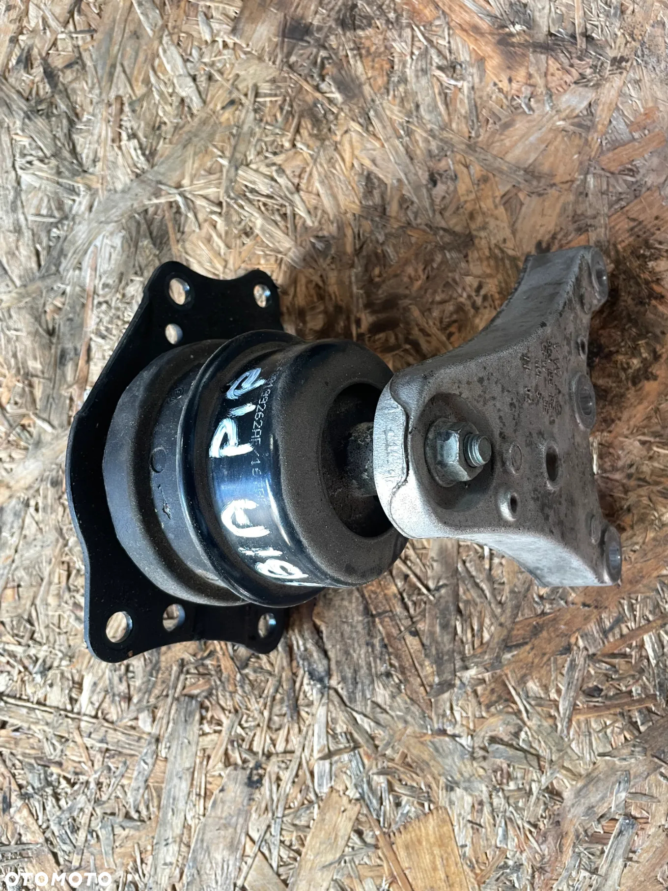 LAPA PODUSZKA SILNIKA SKODA FABIA 1.4 MPI 6Q0199185Q - 4