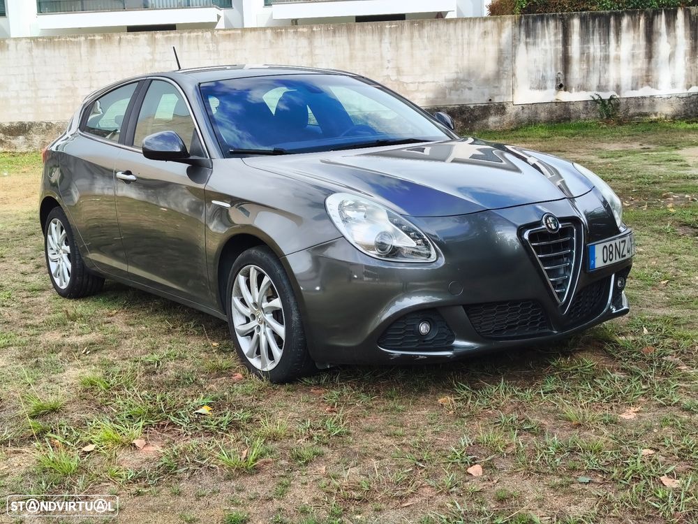 Alfa Romeo Giulietta 1.6 JTDM Distinctive - 2