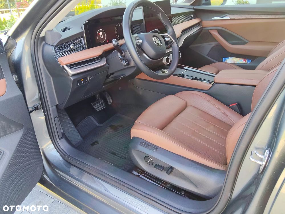 Skoda Superb 2.0 TSI 4x4 L&K DSG - 24