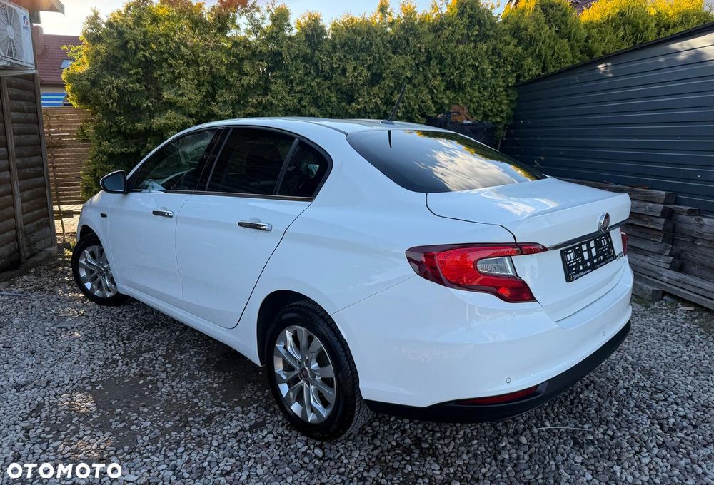 Fiat Tipo 1.4 16V Lounge - 11