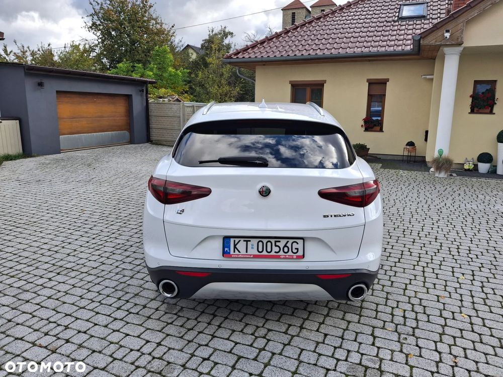 Alfa Romeo Stelvio 2.0 Turbo Business Q4 - 5