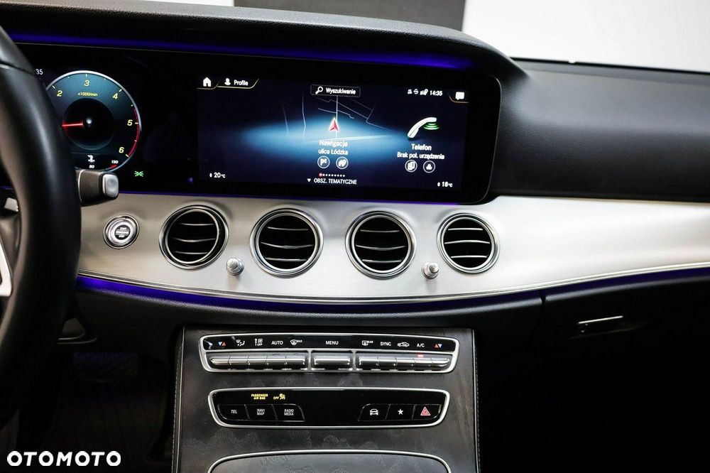 Mercedes-Benz Klasa E 220 d 4-Matic AMG - 20