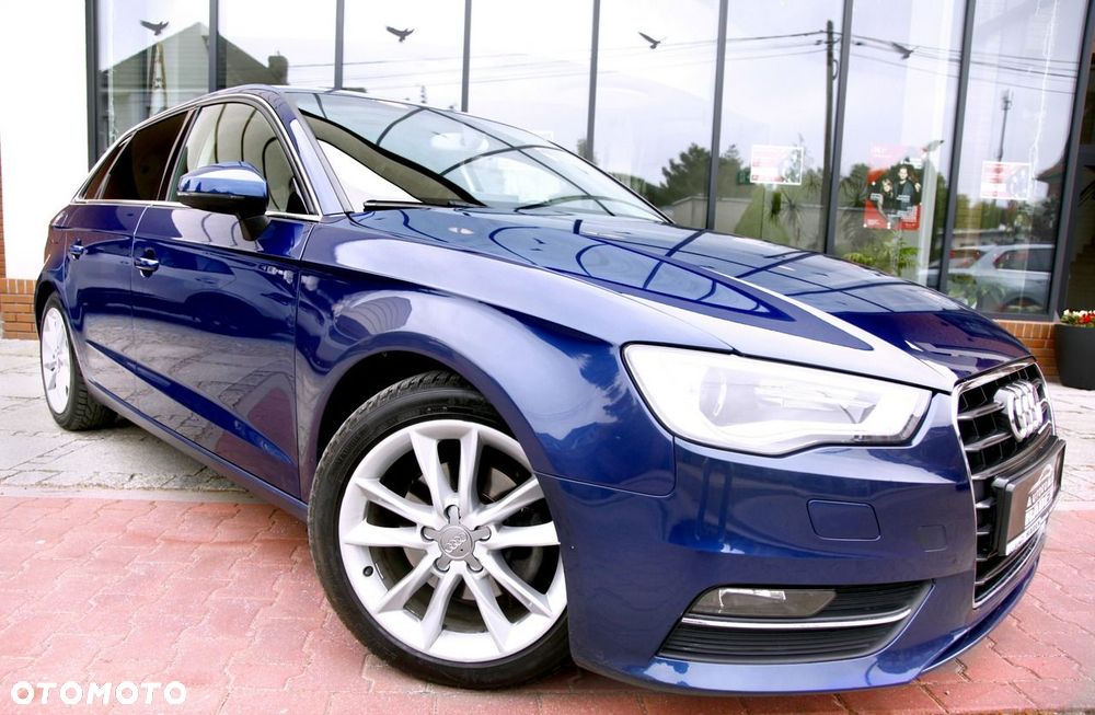 Audi A3 Sportback - 8