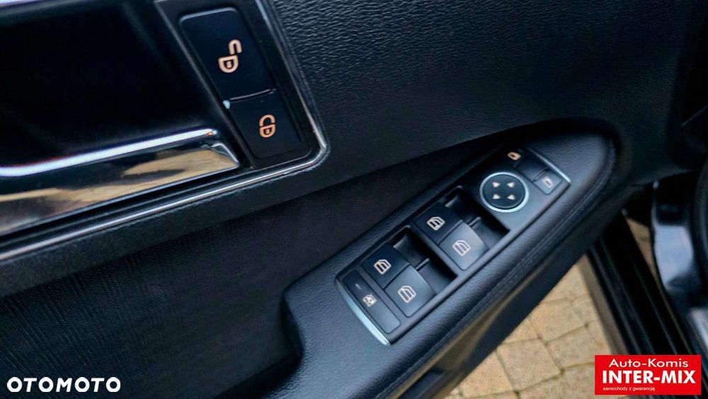 Mercedes-Benz Klasa E - 21