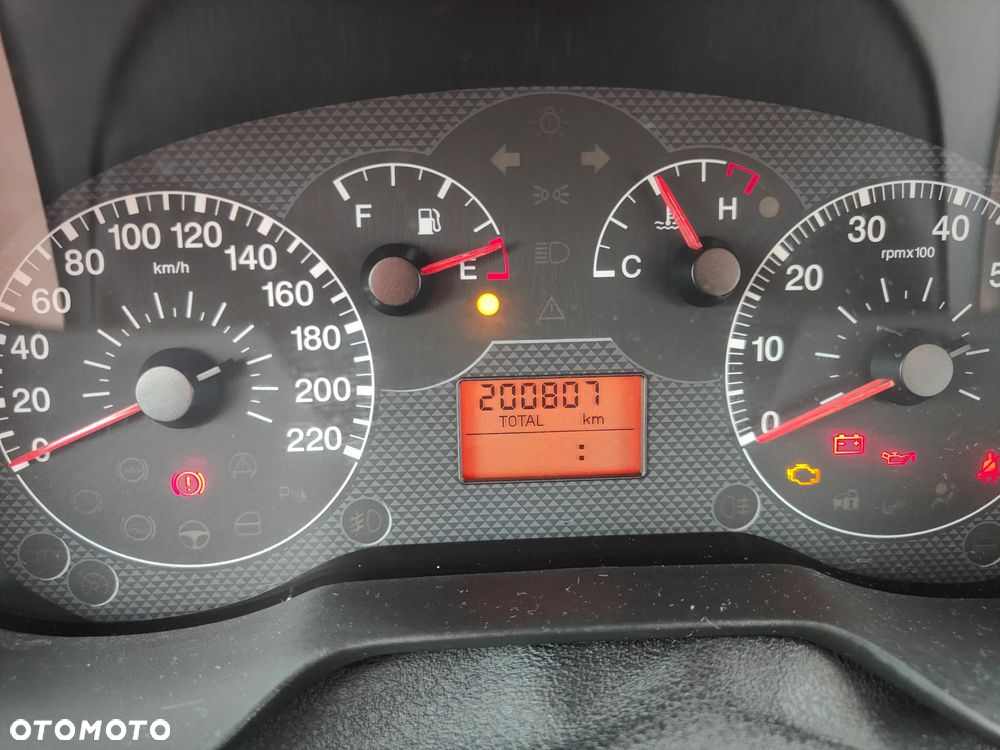 Fiat Punto 1.2 8V - 8