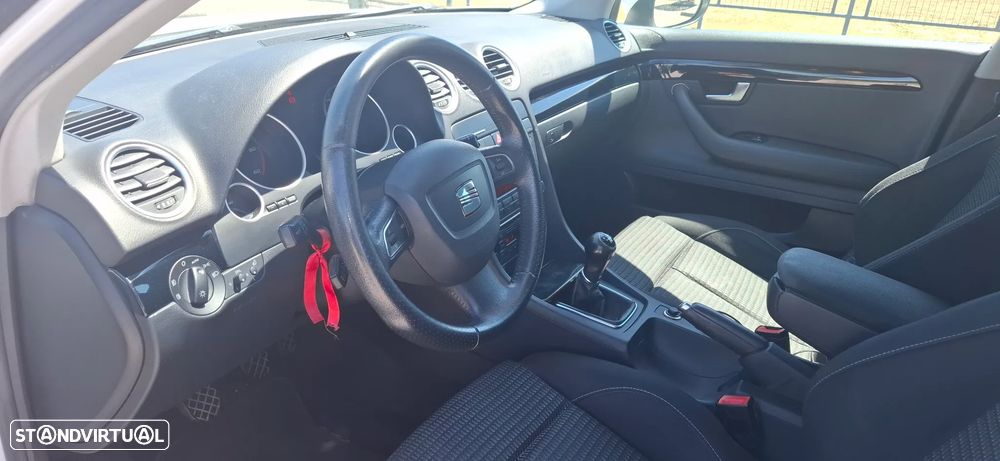 SEAT Exeo ST 2.0 TDI CR Sport - 8